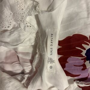 Altar'd State White Floral tank top